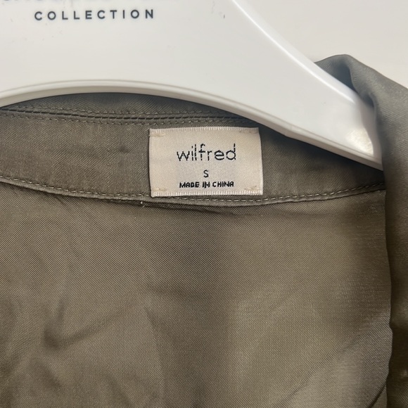 Aritzia Sage Green Tie Front Top Silk Wilfred - Picture 3 of 8